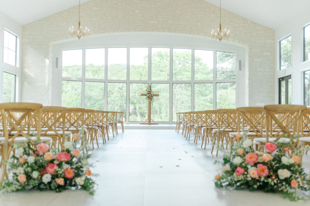 The Preserve at Canyon Lake ceremony chapel